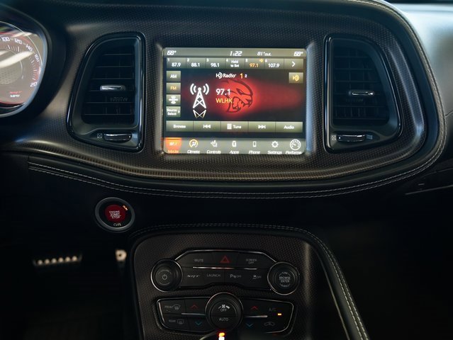 Used 2023 Dodge Challenger SRT Hellcat w/ Driver Convenience Group image 16