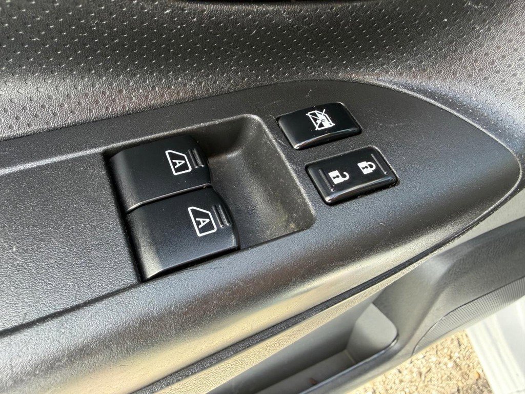 Used 2021 Nissan NV200 SV w/ Sliding Door Glass Package image 40