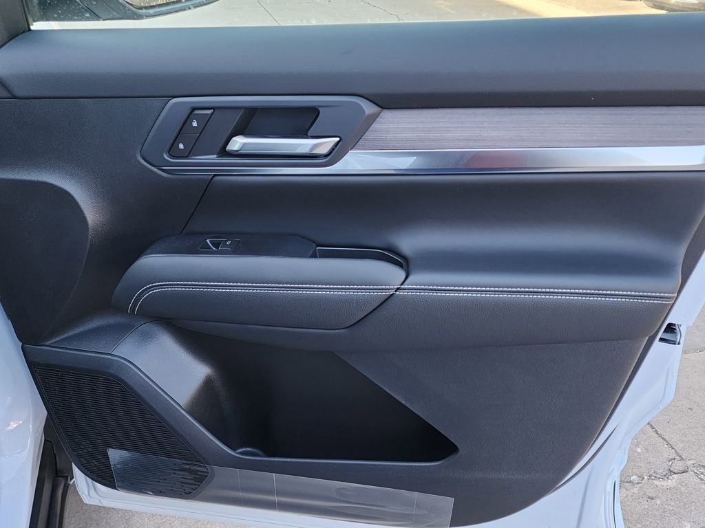 New 2026 GMC Terrain Denali image 38