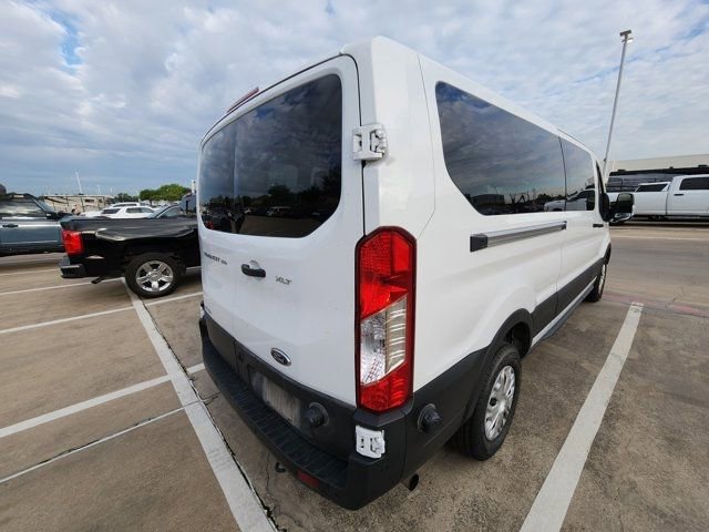 Used 2024 Ford Transit 350 XLT image 4