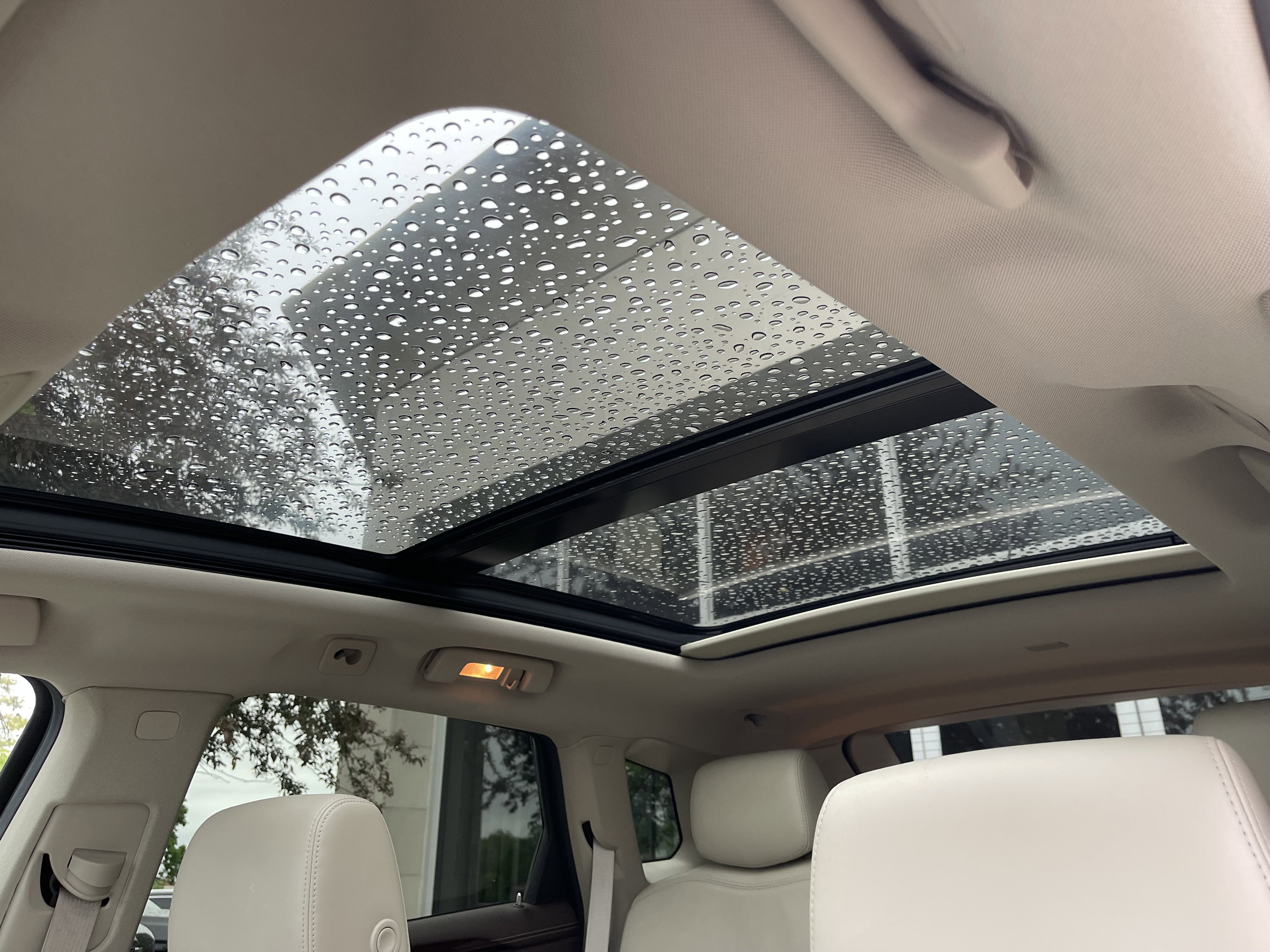 Used 2015 Cadillac SRX Luxury w/ Driver Awareness Package FWD image 10