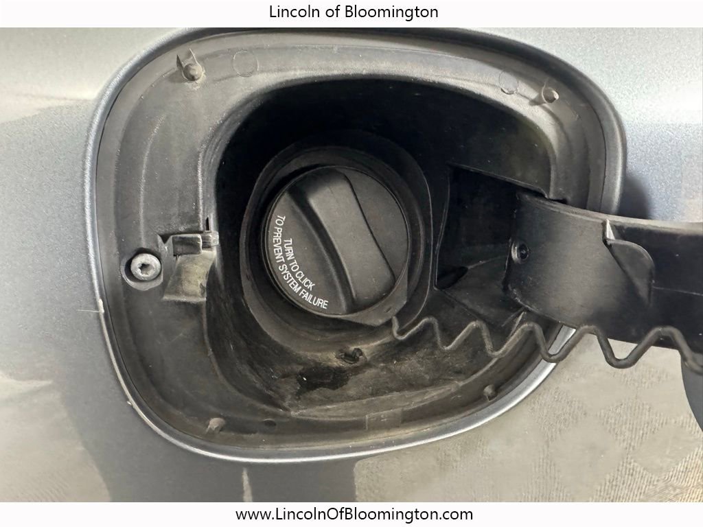 Used 2018 Volvo S60 T5 Inscription w/ Technology Package image 24