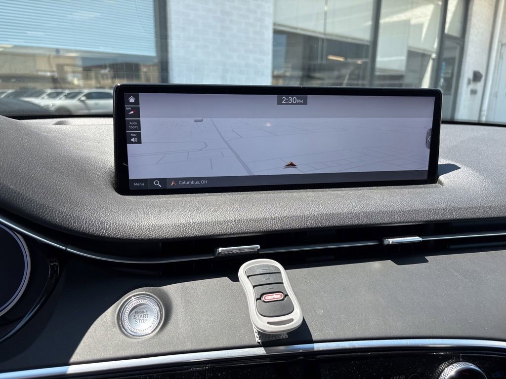 Used 2024 Genesis GV70 2.5T w/ Advanced Package AWD/4WD image 10