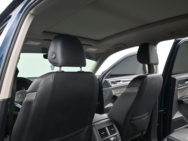 Used 2021 Volkswagen Atlas SEL Premium image 10