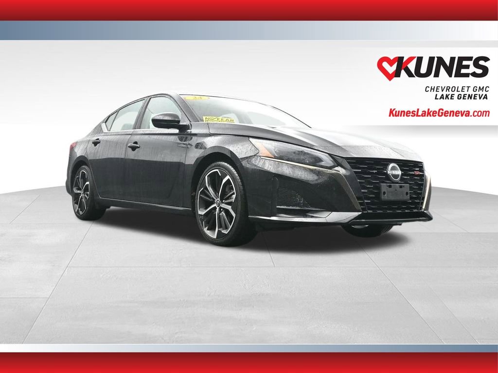 Used 2024 Nissan Altima 2.5 SR FWD image 40