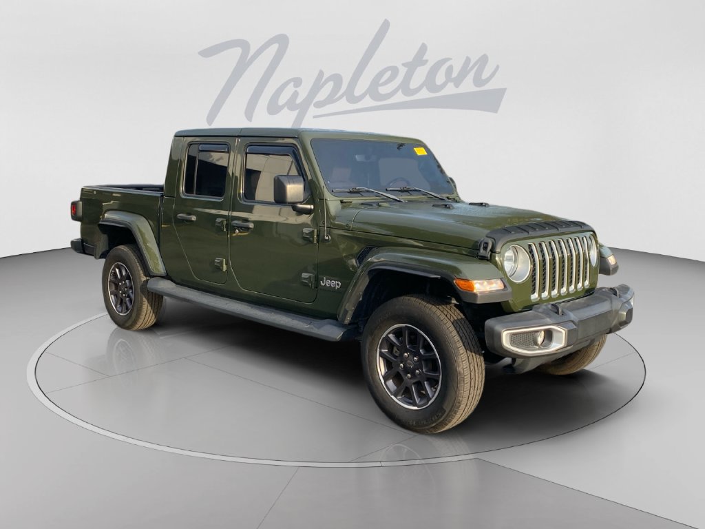 Used 2023 Jeep Gladiator Overland w/ Popular Equipment Package AWD/4WD image 8