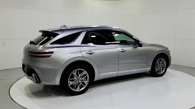 Used 2025 Genesis GV70 2.5T AWD/4WD image 8