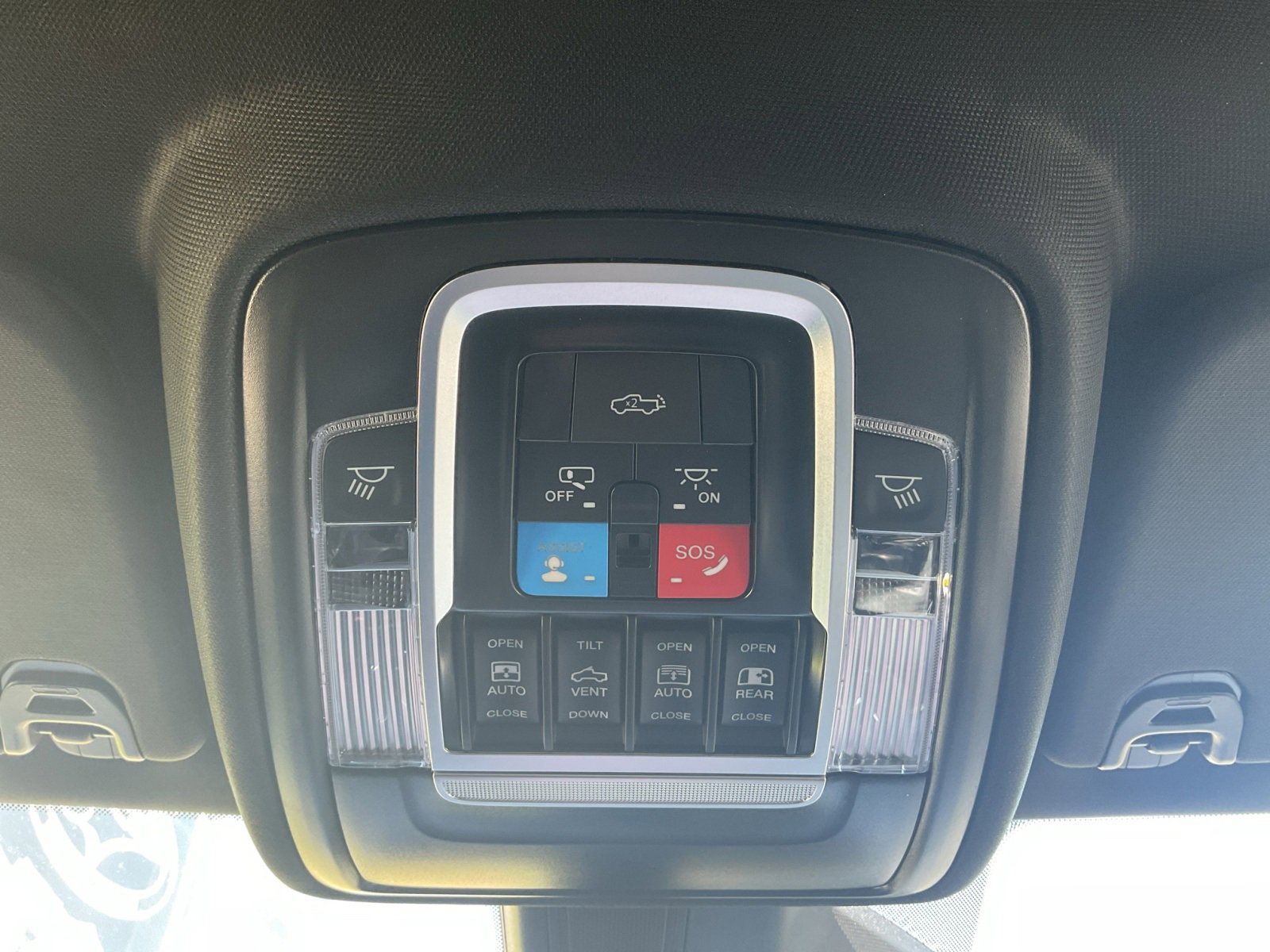 New 2026 RAM 1500 Laramie w/ Night Edition image 28