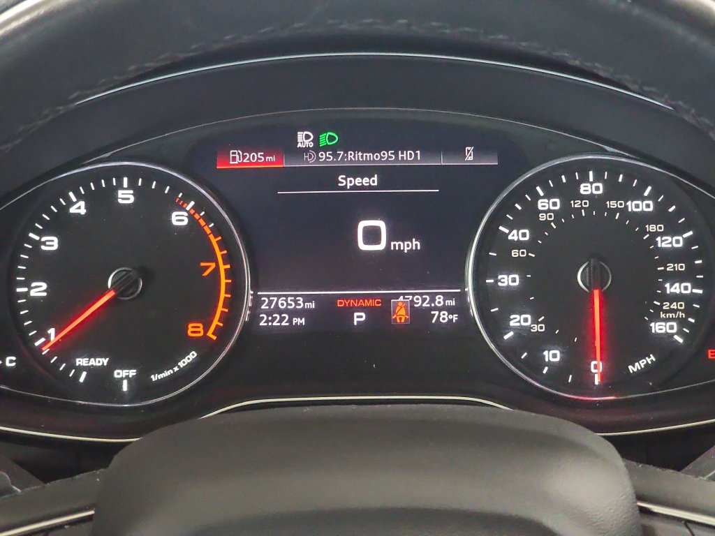Used 2023 Audi Q5 2.0T Premium AWD/4WD image 14