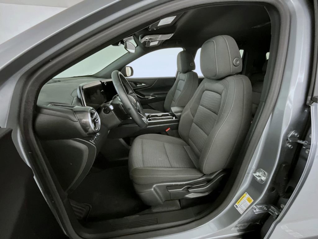 Certified 2025 Chevrolet Equinox LT image 10