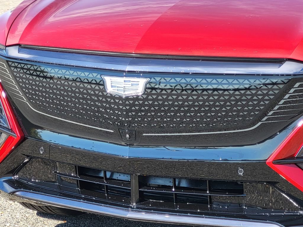 New 2025 Cadillac Lyriq Sport image 38