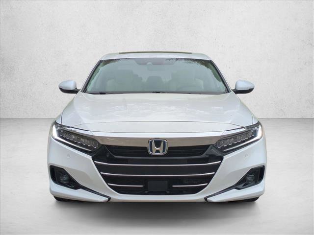 Used 2021 Honda Accord Touring image 2