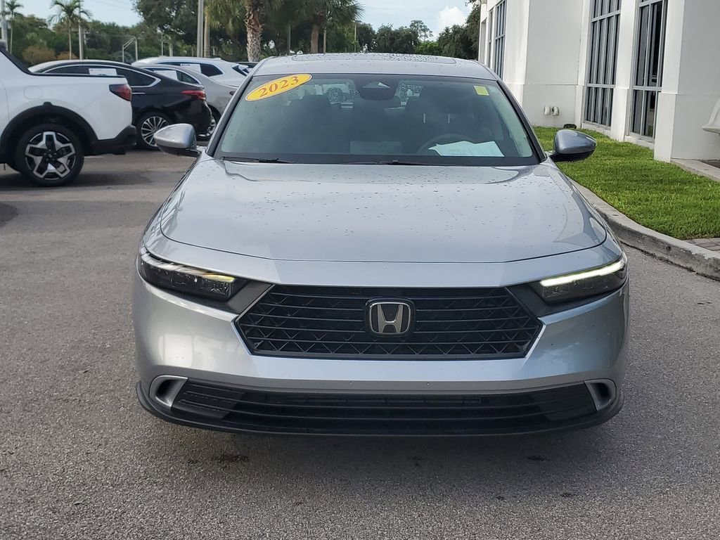 Used 2023 Honda Accord EX image 8