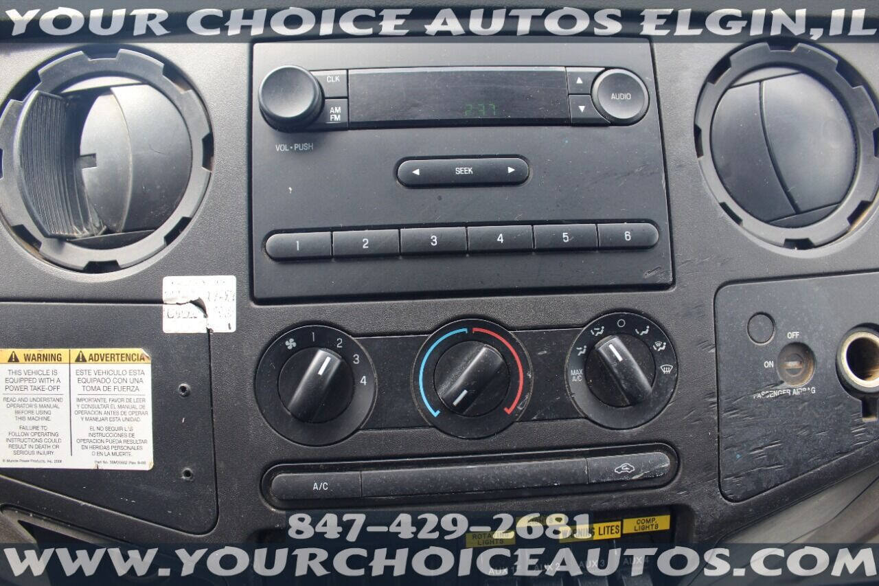 Used 2009 Ford F550 2WD Regular Cab Super Duty image 31