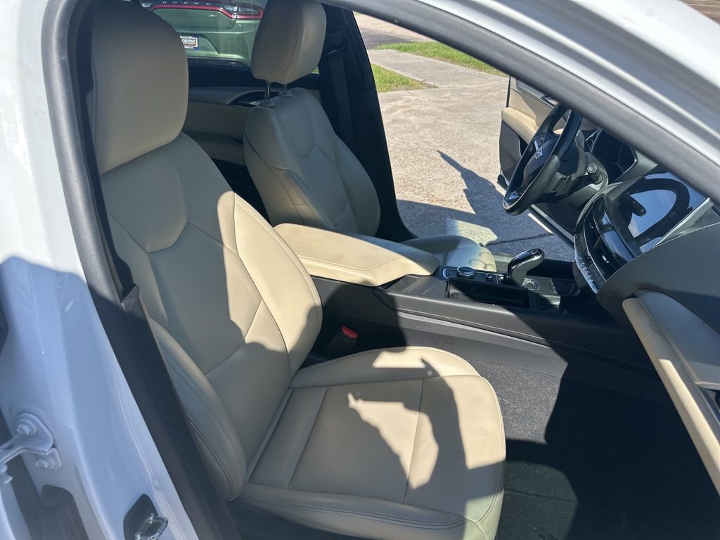 Used 2023 Cadillac CT5 Luxury RWD image 10