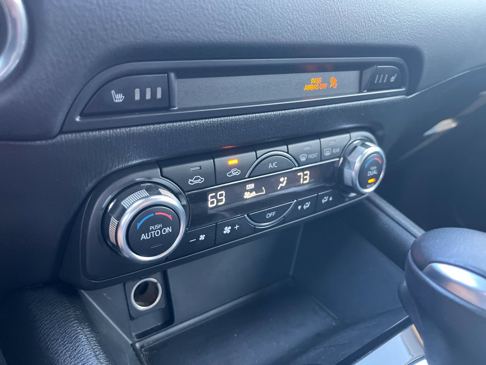 Used 2018 MAZDA CX-5 Touring w/ Preferred Equipment Package FWD image 26