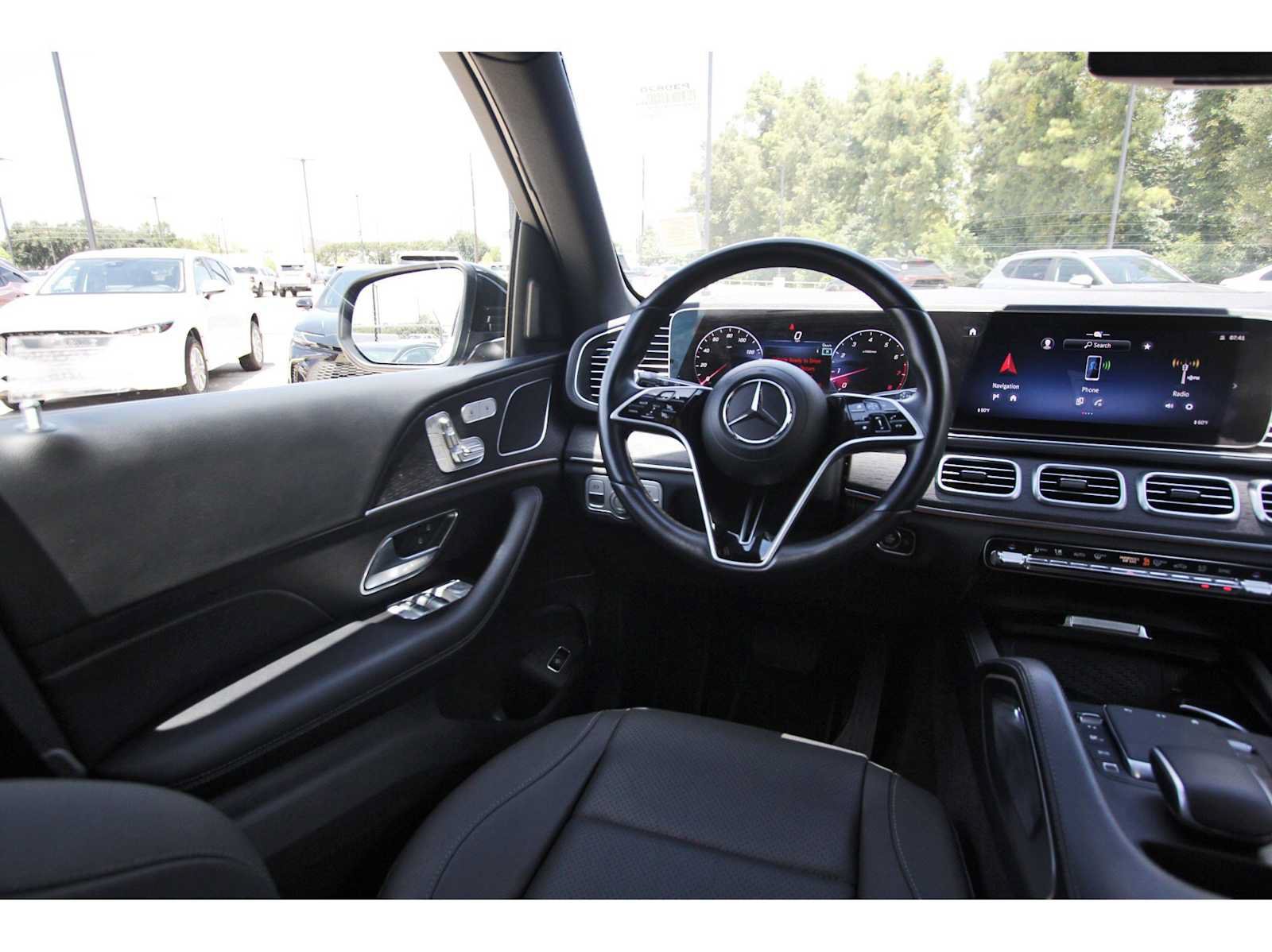Used 2025 Mercedes-Benz GLE 350 4MATIC image 6
