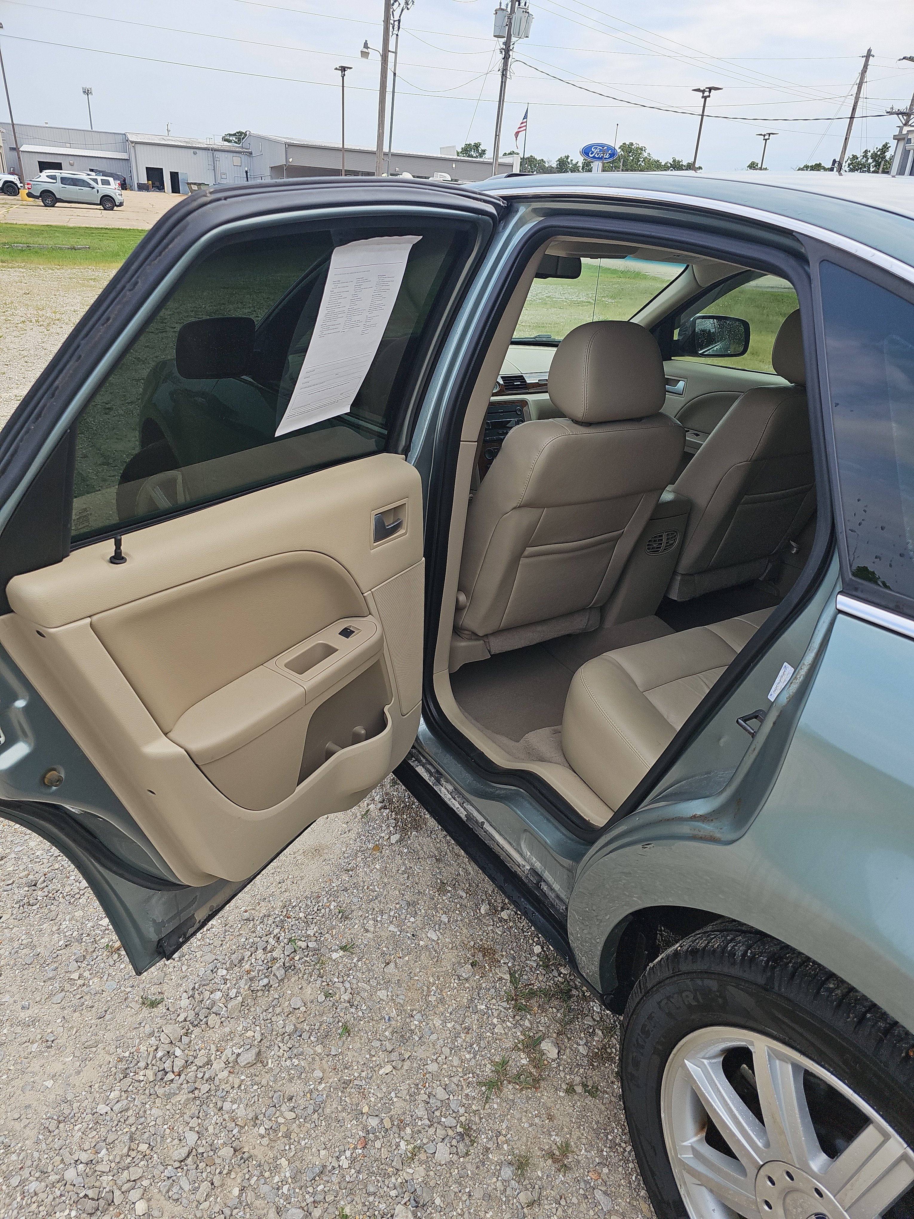 Used 2007 Ford Five Hundred Limited FWD image 11