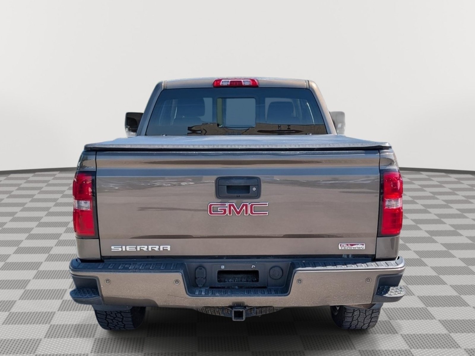 Used 2015 GMC Sierra 1500 SLT w/ All-Terrain Package AWD/4WD image 4