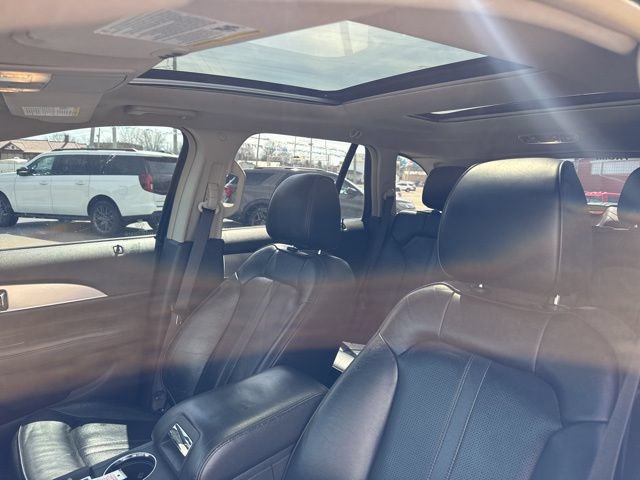 Used 2013 Lincoln MKX AWD image 18