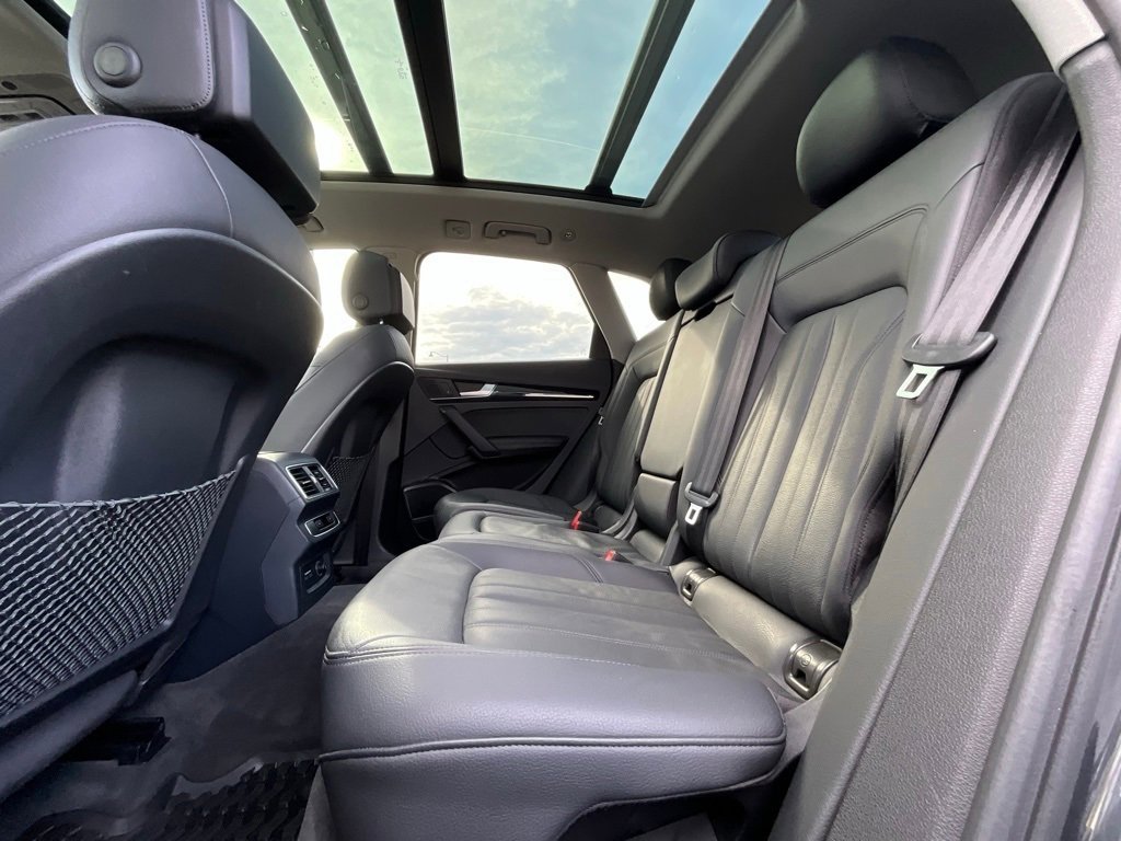 Used 2019 Audi Q5 2.0T Premium Plus w/ Premium Plus Package image 12