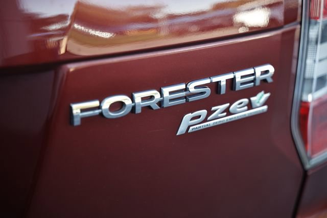 Used 2014 Subaru Forester 2.5i Touring image 11