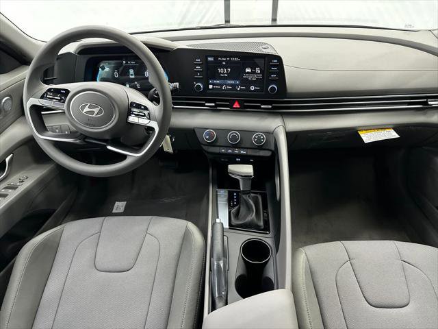 New 2026 Hyundai Elantra SE image 20