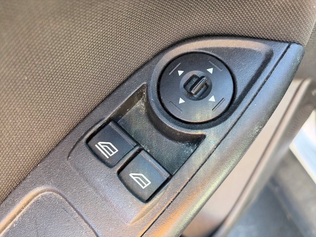 Used 2017 Ford Focus S FWD image 15