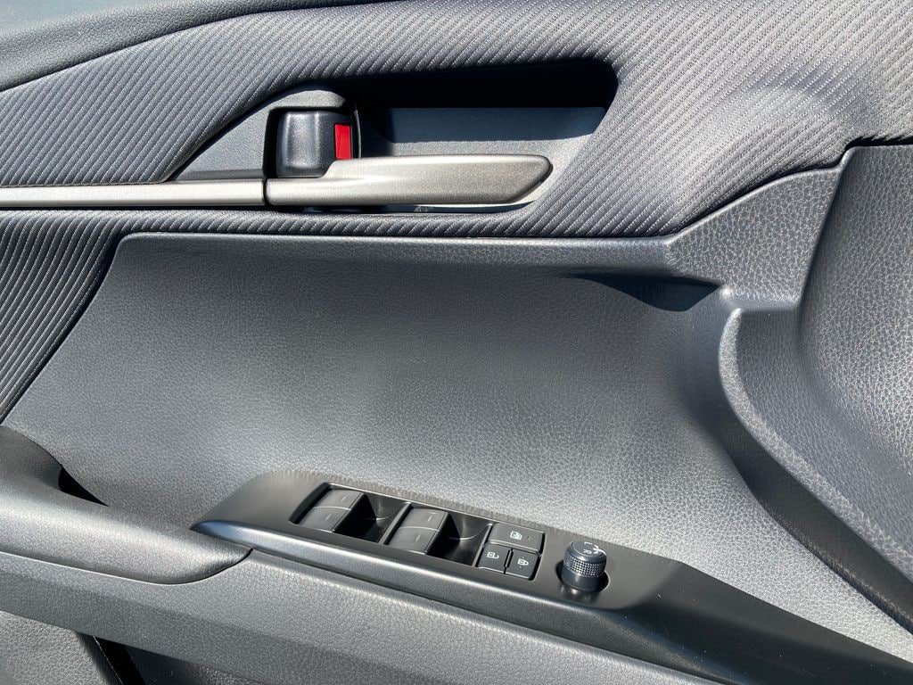 New 2026 Toyota Camry SE w/ Multimedia Upgrade Package FWD image 13