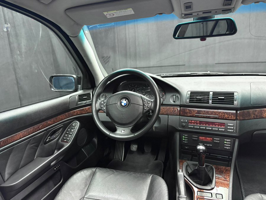 Used 2000 BMW 528i Sedan image 39