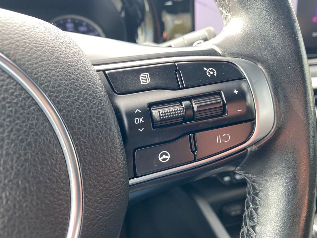 Used 2022 Kia K5 GT-Line image 32
