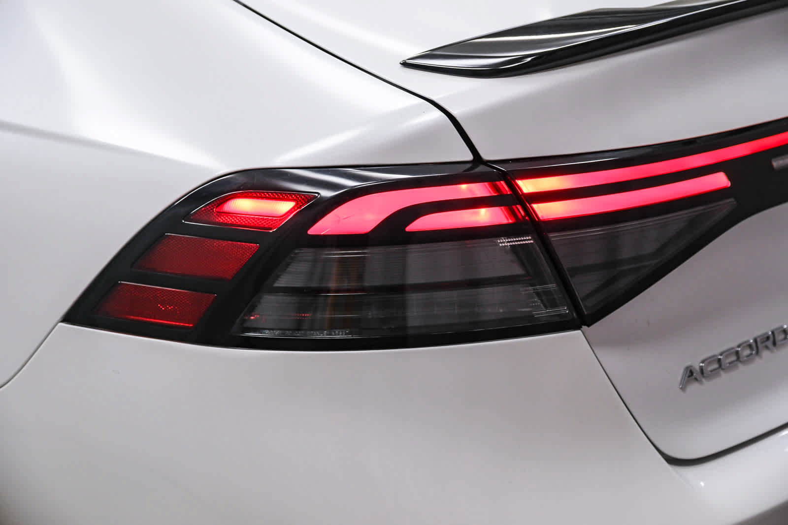 Used 2023 Honda Accord Sport image 7