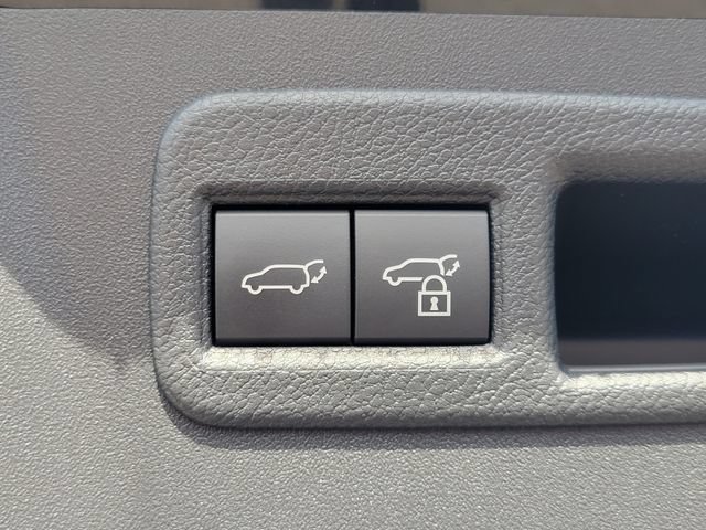 New 2026 Toyota C-HR AWD/4WD image 21
