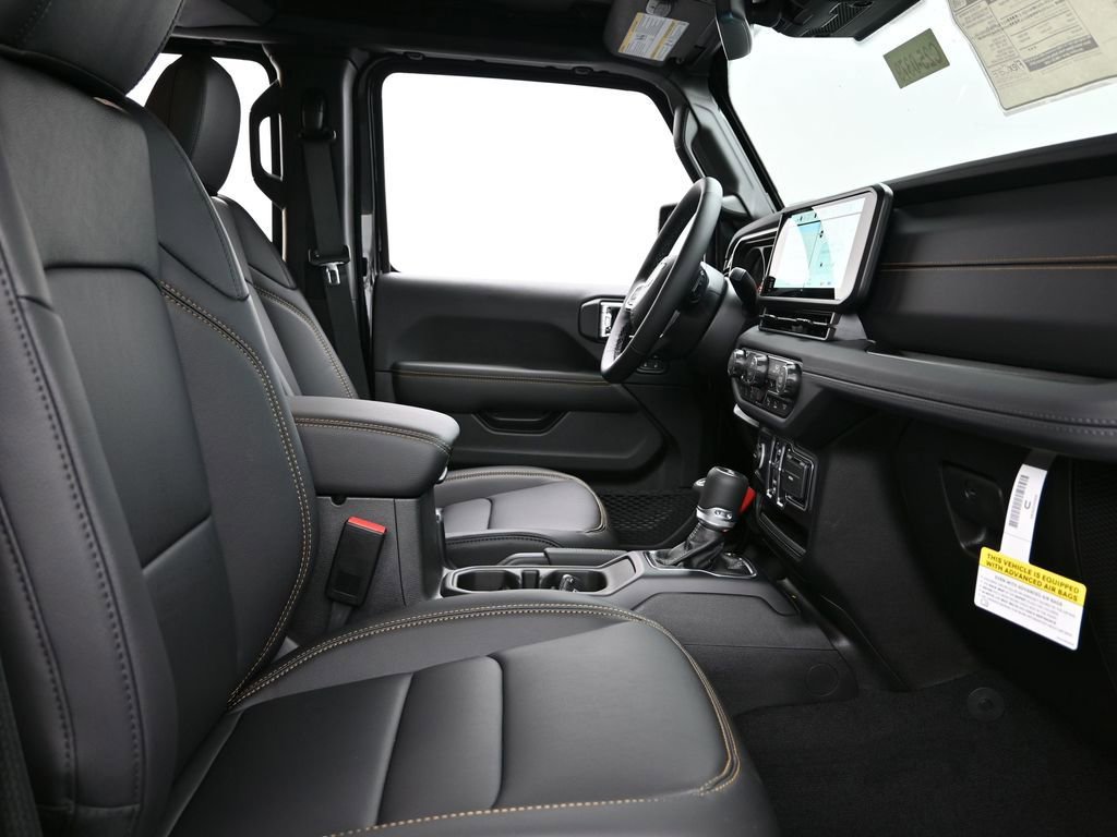New 2025 Jeep Wrangler Sahara image 18