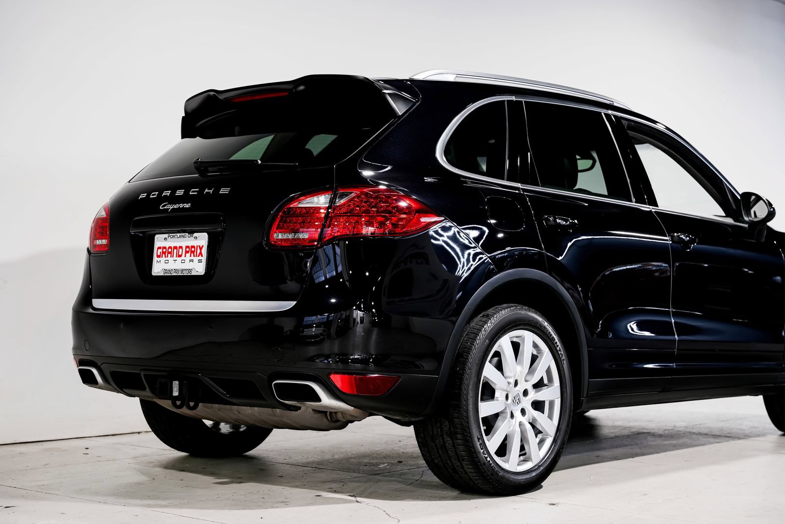 Used 2013 Porsche Cayenne Diesel AWD/4WD image 42