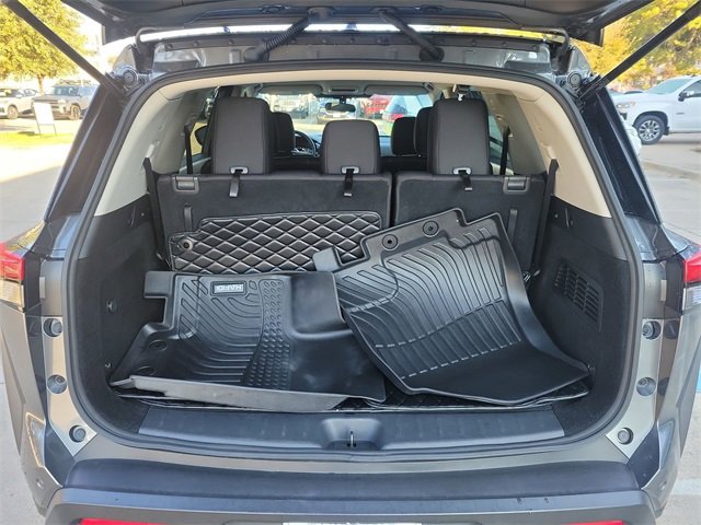 Used 2022 Nissan Pathfinder S image 23