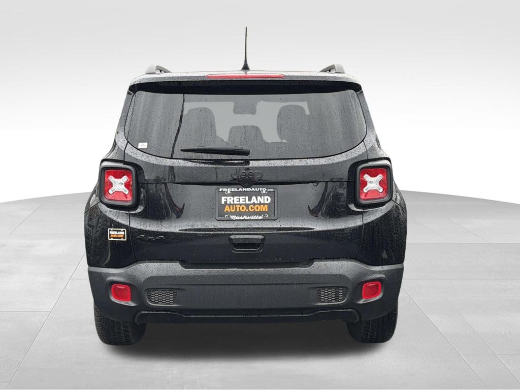 Used 2023 Jeep Renegade Altitude w/ Sun/Sound Group image 4