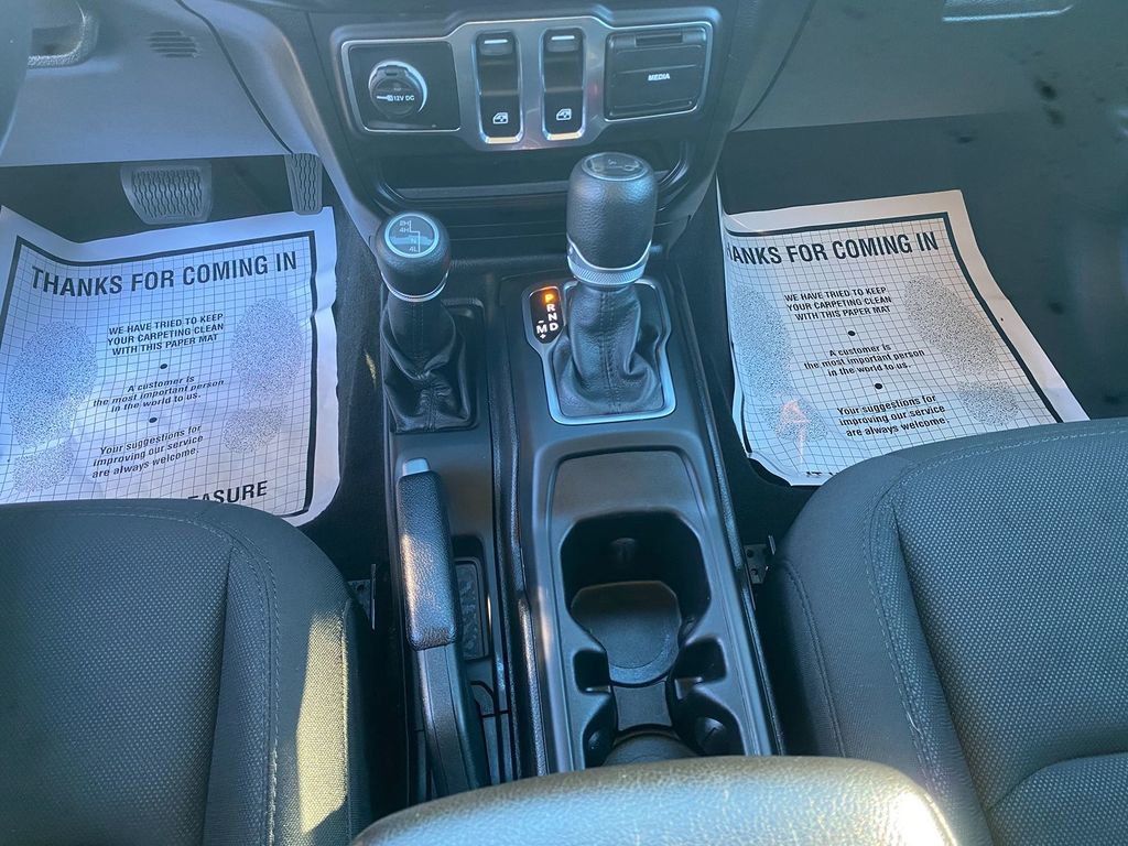 Used 2019 Jeep Wrangler Sport image 20
