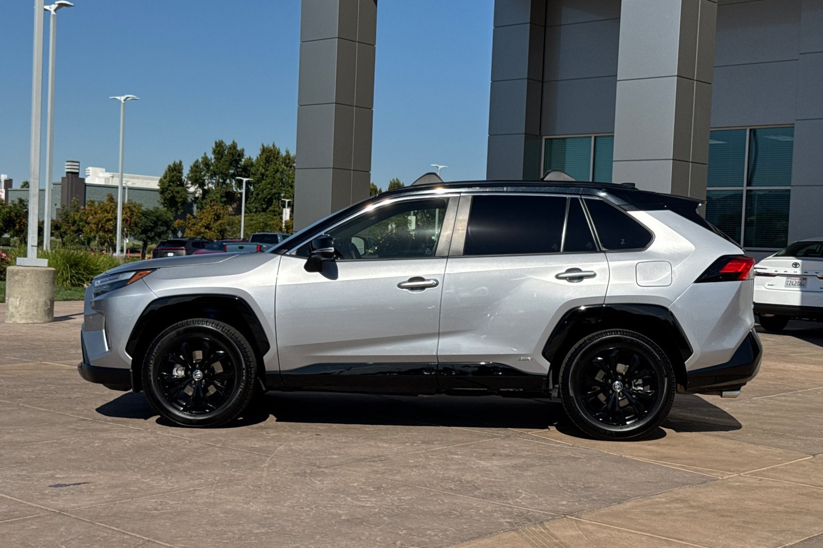 Certified 2023 Toyota RAV4 XSE AWD/4WD image 8