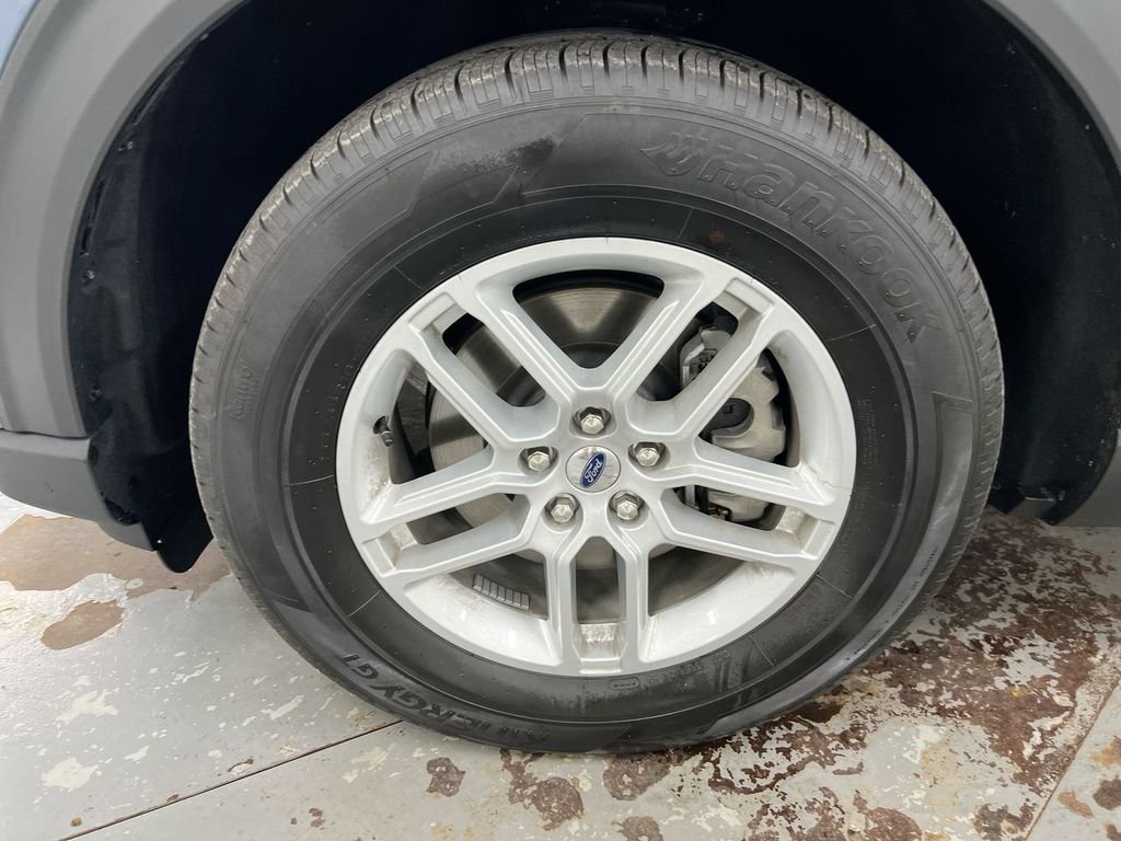 Used 2026 Ford Explorer Active image 27