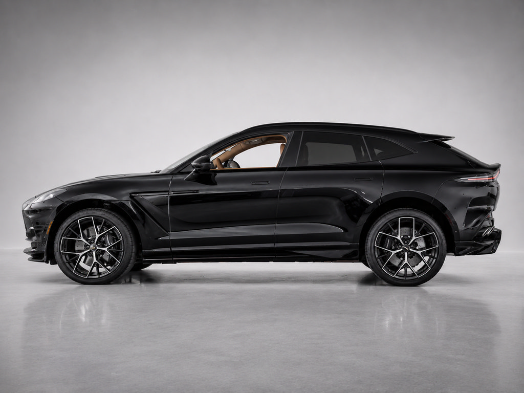 New 2026 Aston Martin DBX 707 AWD/4WD image 5
