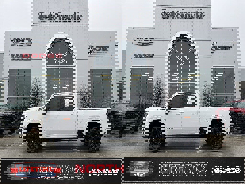 Used 2025 GMC Sierra 2500 AT4 w/ AT4 Premium Plus Package image 2