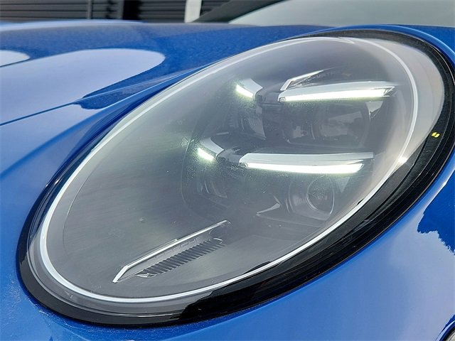 Used 2025 Porsche 911 Carrera image 14