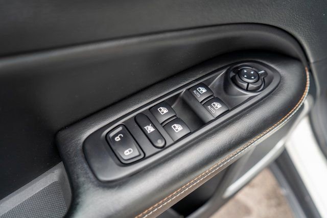 Used 2020 Jeep Compass Latitude w/ Cold Weather Group image 20