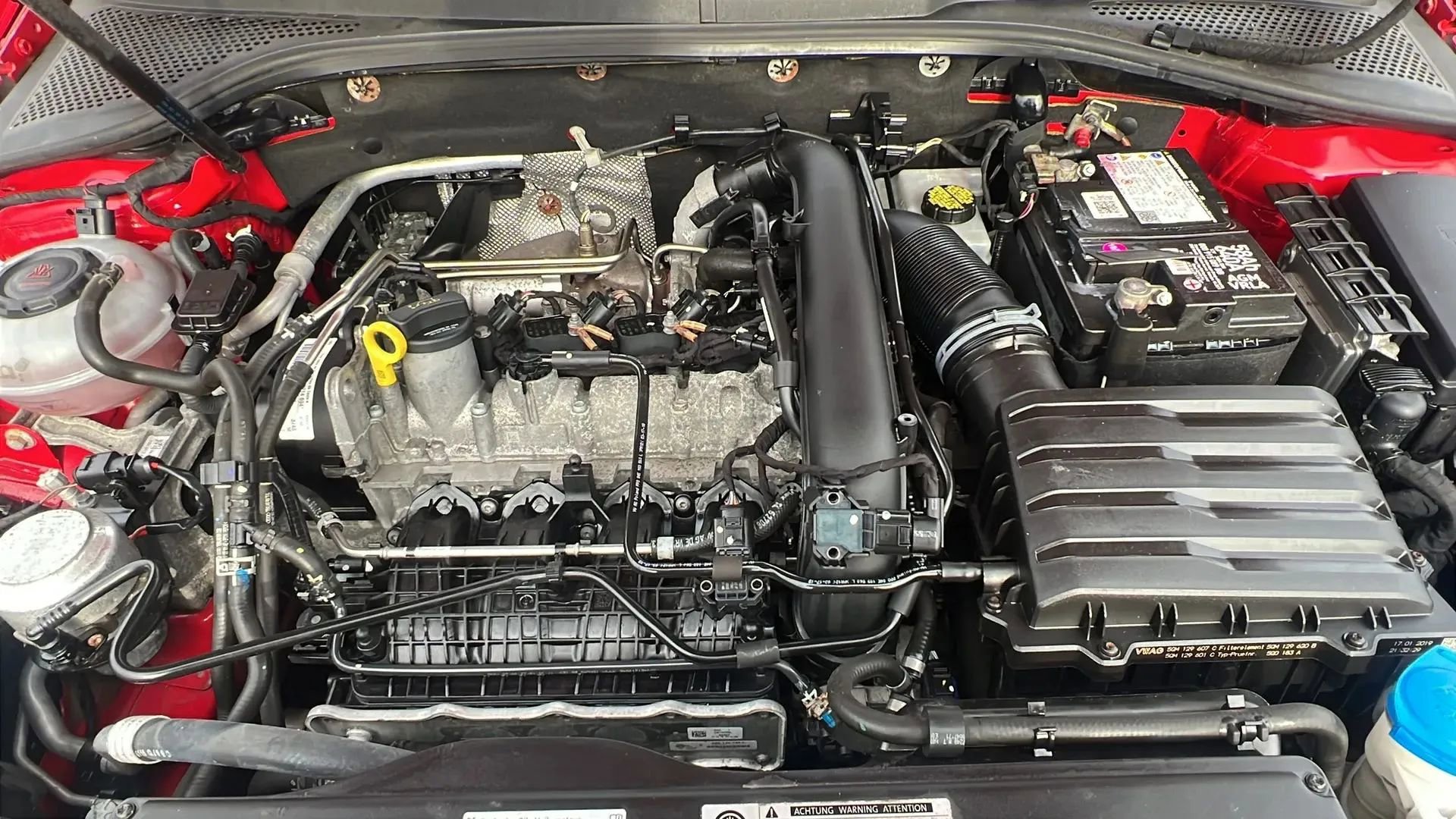 Used 2019 Volkswagen Golf SE image 35