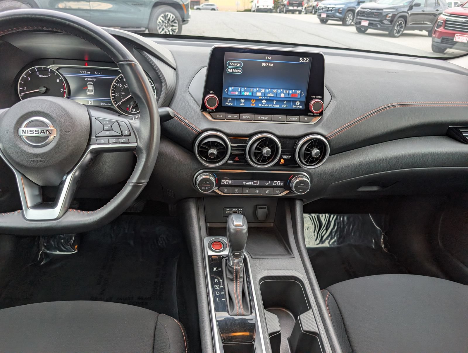 Used 2023 Nissan Sentra SR w/ Electronics Package FWD image 18