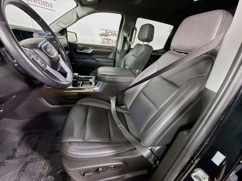 Used 2024 GMC Sierra 1500 Elevation w/ Elevation Premium Package AWD/4WD image 25