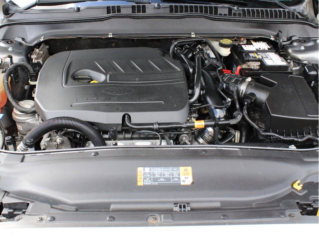 Used 2014 Ford Fusion SE w/ Equipment Group 202A FWD image 40