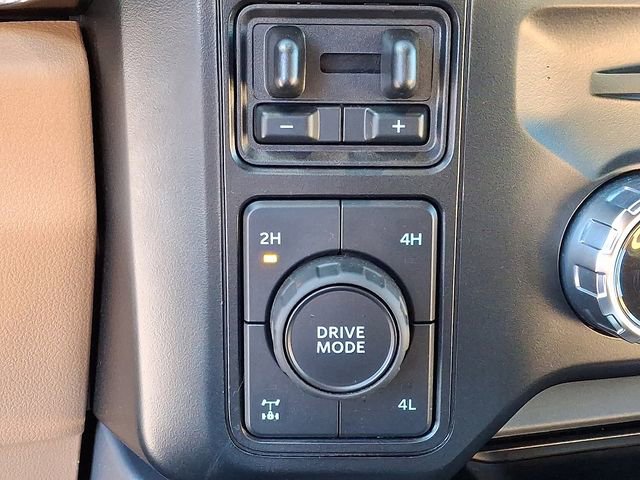 Used 2024 Ford F250 Lariat w/ FX4 Off-Road Package image 24