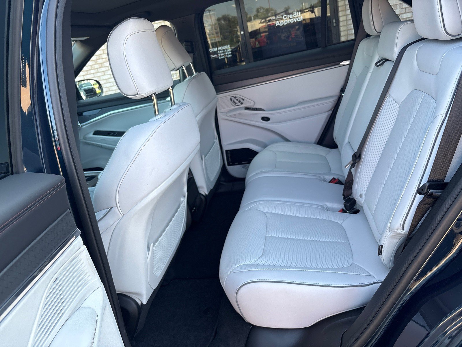 New 2025 Jeep Wagoneer S Limited AWD/4WD image 4